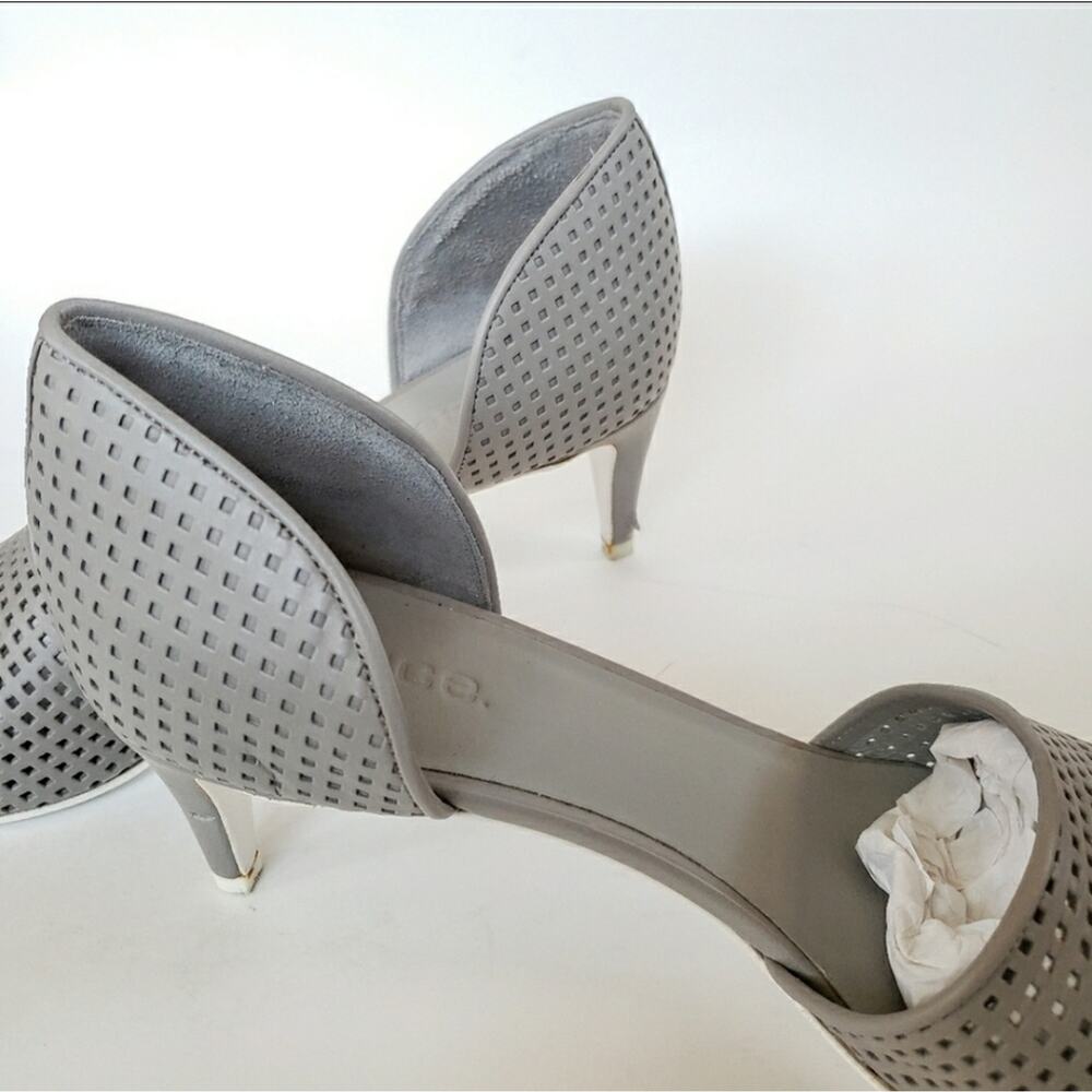 Vince Aurelian Gray Leather D'orsay Heels 10 - Picture 5 of 11
